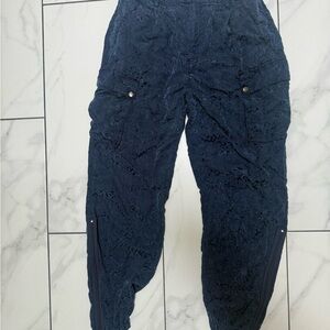 Johnny Was Biya Blue Night Kiarra Jacquard Cargo Pants size 2